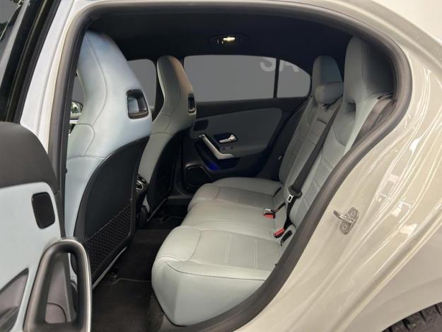 MERCEDES-BENZ A-Klasse A 180 AMG Line
