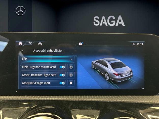 MERCEDES-BENZ A-Klasse A 180 AMG Line