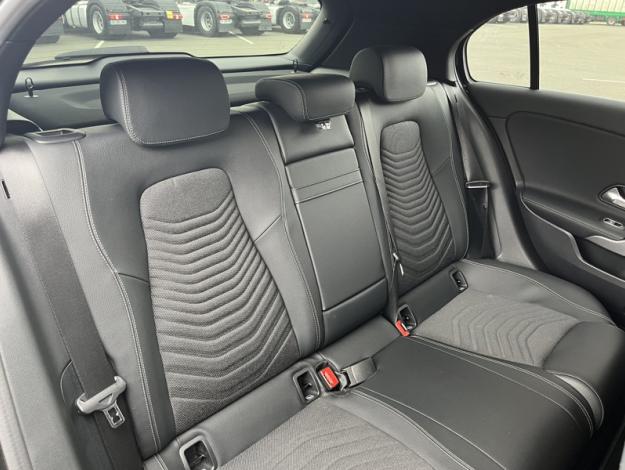 MERCEDES-BENZ Classe A 180 d Progressive Line  