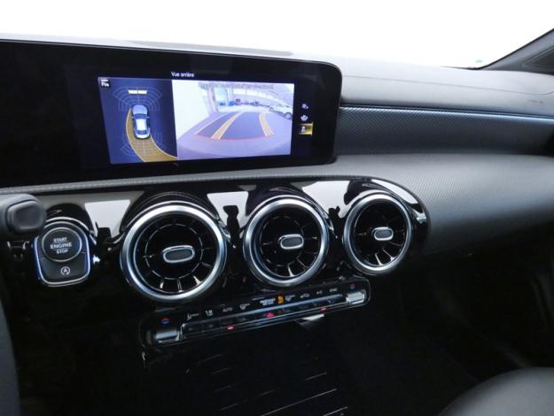 MERCEDES-BENZ CLA Coupé CLA 200 Coupé Progressive Line  