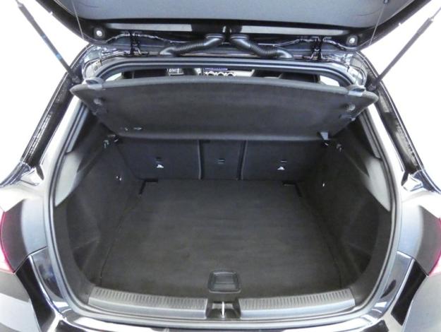 MERCEDES-BENZ Classe A 180 d AMG Line  Classe A 180 d AMG Line
