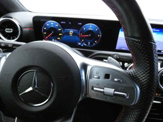 MERCEDES-BENZ Classe A 180 d AMG Line  Classe A 180 d AMG Line