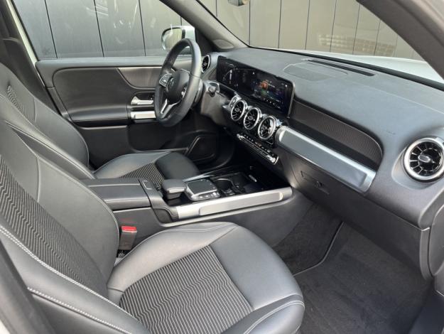 MERCEDES-BENZ GLB 200 Business Line Pack Progressive 