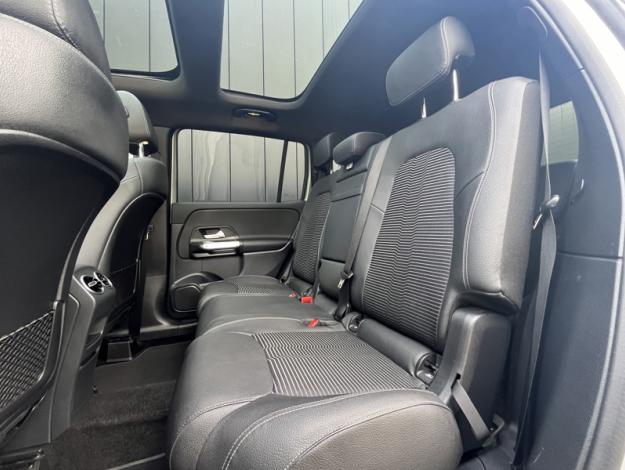 MERCEDES-BENZ GLB 200 Business Line Pack Progressive 