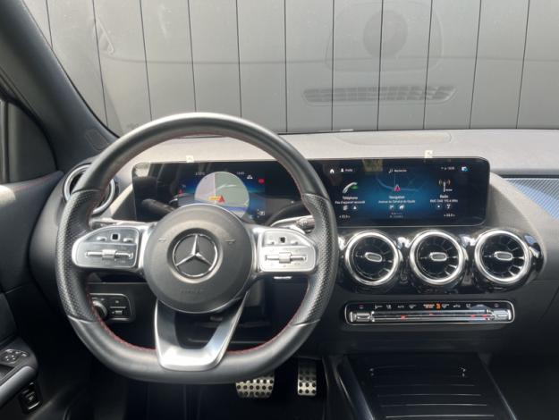 MERCEDES-BENZ GLA 200 d AMG Line  