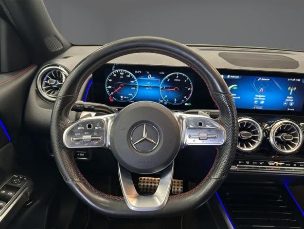 MERCEDES-BENZ GLB 200 d AMG Line  7 places