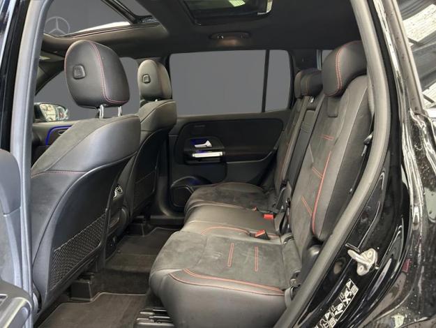 MERCEDES-BENZ GLB 200 d AMG Line  7 places