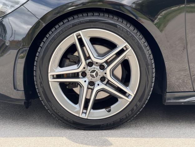 MERCEDES-BENZ Classe B 180 d AMG Line Edition  