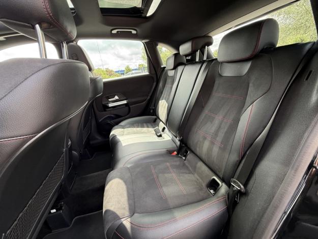 MERCEDES-BENZ Classe B 180 d AMG Line Edition  