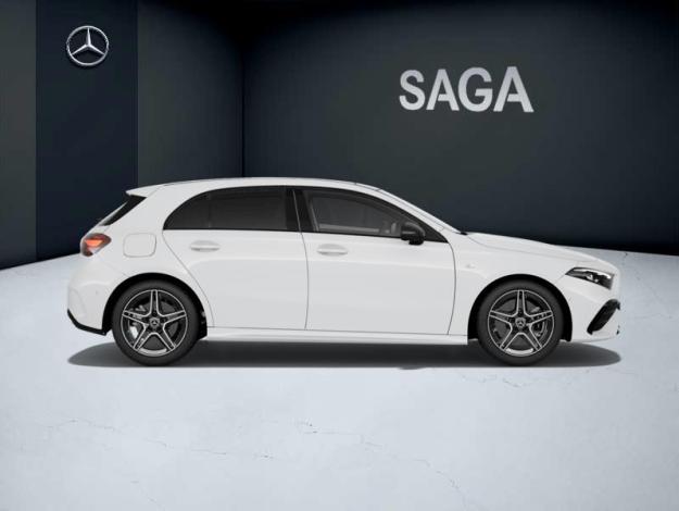 MERCEDES-BENZ A 250 e  AMG Line