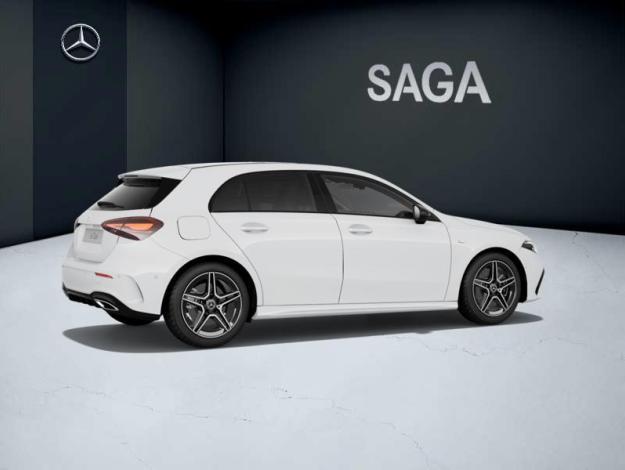 MERCEDES-BENZ A 250 e  AMG Line
