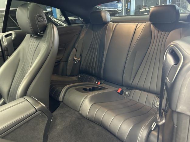 MERCEDES-BENZ Classe E E 200 Coupé