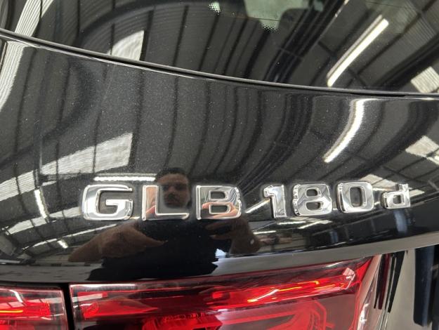 MERCEDES-BENZ GLB-Klasse GLB 180 d Business Solution