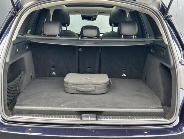 MERCEDES-BENZ GLC SUV GLC 300e 4MATIC SUV AMG Line  