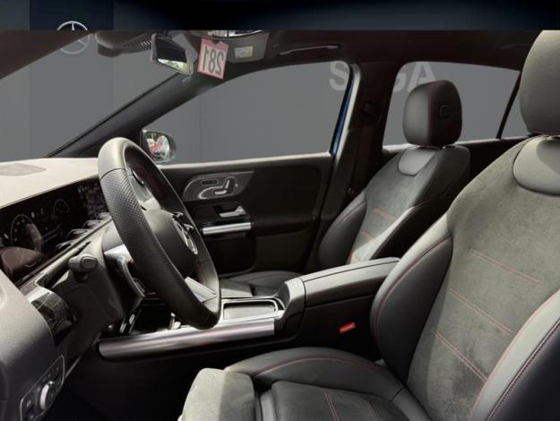 MERCEDES-BENZ GLA 180 AMG Line  