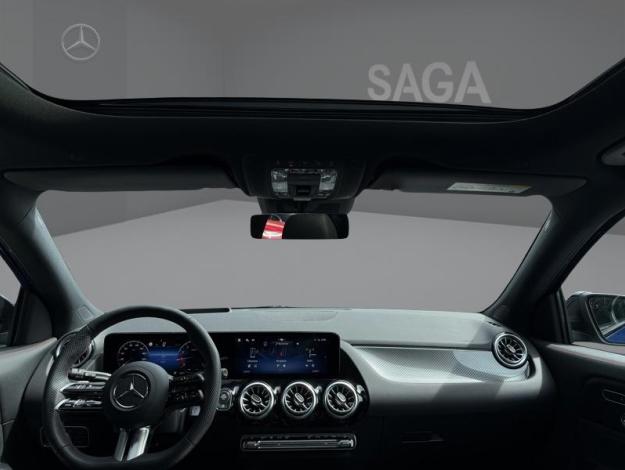 MERCEDES-BENZ GLA 180 AMG Line  