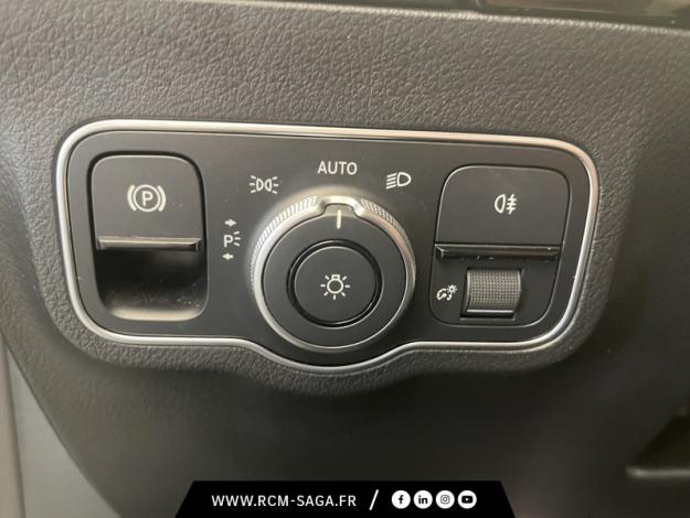 MERCEDES-BENZ GLA 200 d AMG Line  