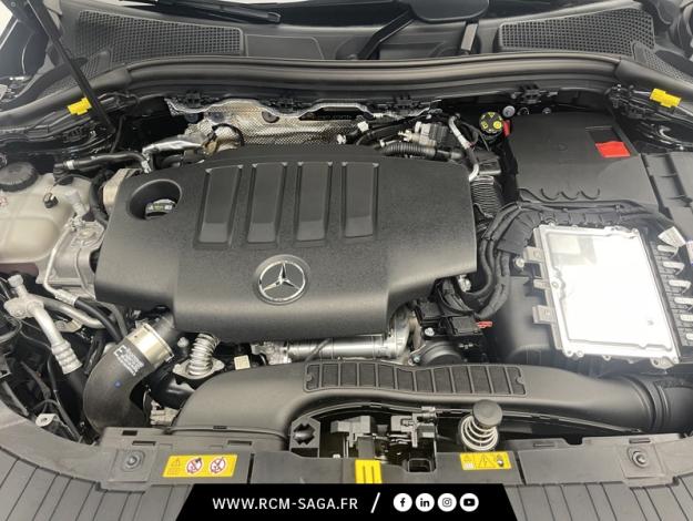 MERCEDES-BENZ GLA 200 d AMG Line  