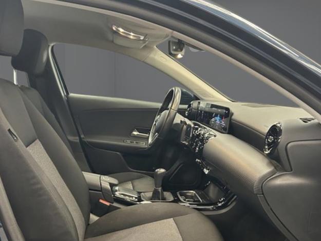 MERCEDES-BENZ A-Klasse A 180 d Business Solution