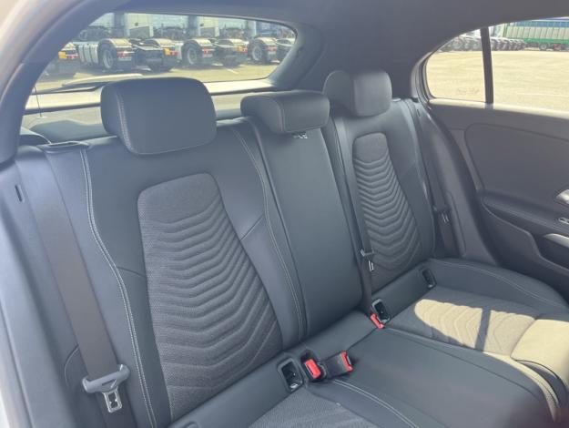 MERCEDES-BENZ Classe A 180 d Progressive Line  