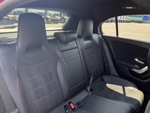 MERCEDES-BENZ Classe A 180 d AMG Line  