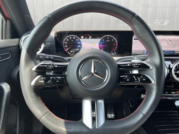 MERCEDES-BENZ Classe A 180 d AMG Line  