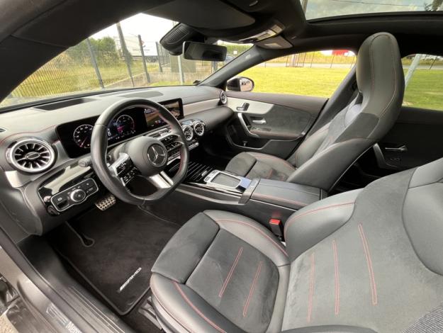 MERCEDES-BENZ CLA Coupé CLA 200 d Coupé AMG Line  