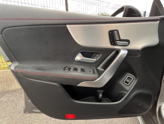 MERCEDES-BENZ CLA Coupé CLA 200 d Coupé AMG Line  