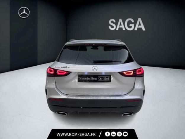 MERCEDES-BENZ GLA 200 d AMG Line  