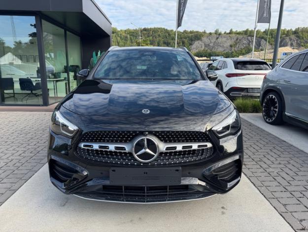 MERCEDES-BENZ GLA 180 Star Edition - SAGA Huy (+32 85 23 69 00) 