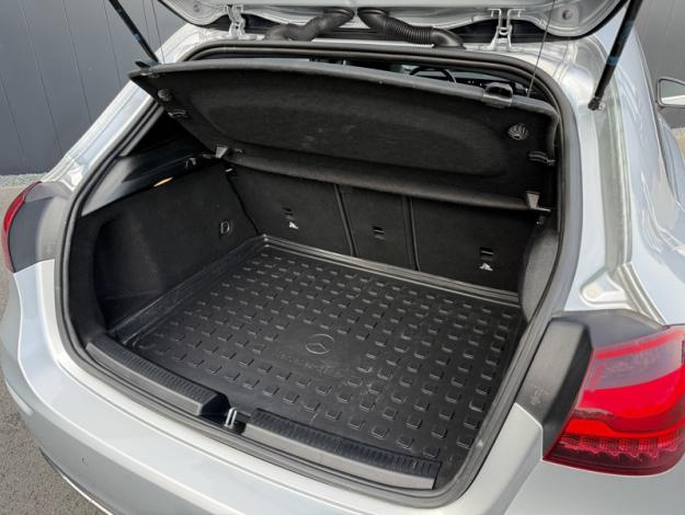 MERCEDES-BENZ Classe A 180 d Business Line  Classe A 180 d Business Line