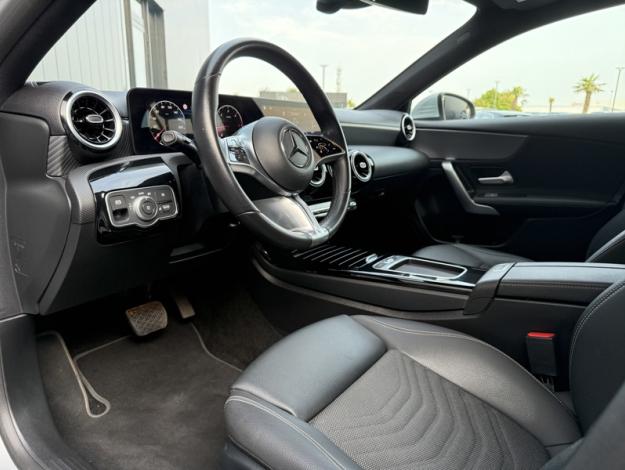 MERCEDES-BENZ Classe A 180 d Business Line  Classe A 180 d Business Line