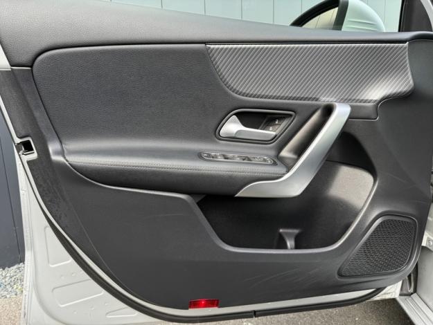 MERCEDES-BENZ Classe A 180 d Business Line  Classe A 180 d Business Line