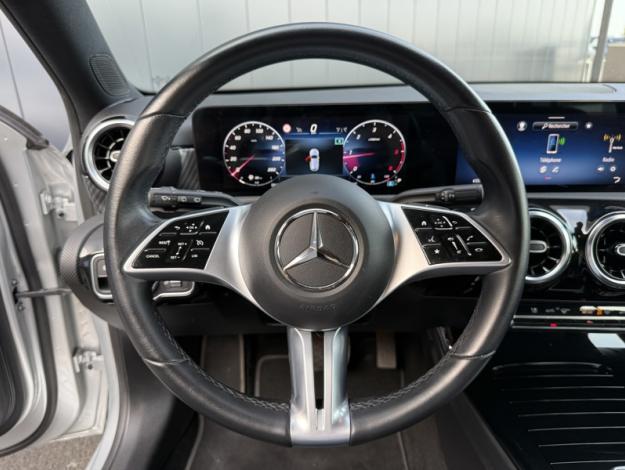MERCEDES-BENZ Classe A 180 d Business Line  Classe A 180 d Business Line