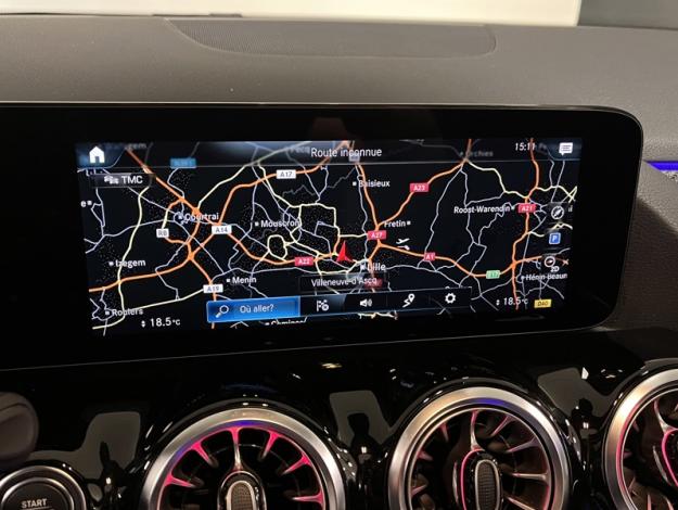 MERCEDES-BENZ GLA 200 AMG Line  GLA 200 AMG Line