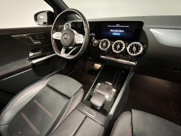 MERCEDES-BENZ GLA 200 AMG Line  GLA 200 AMG Line