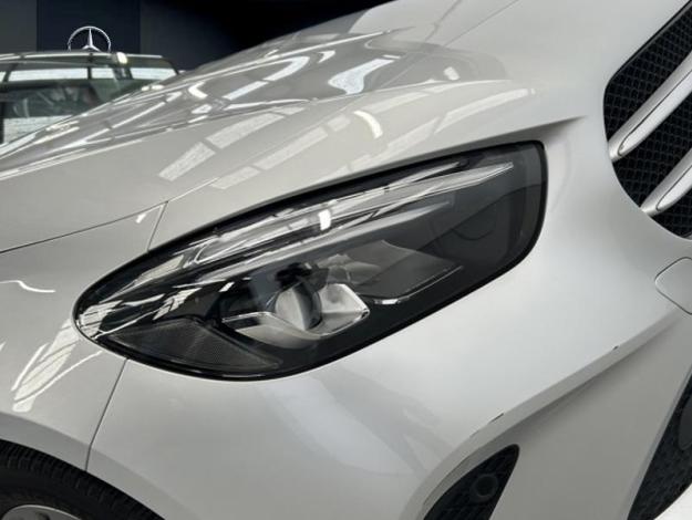 MERCEDES-BENZ B-Klasse B 180 Launch Edition
