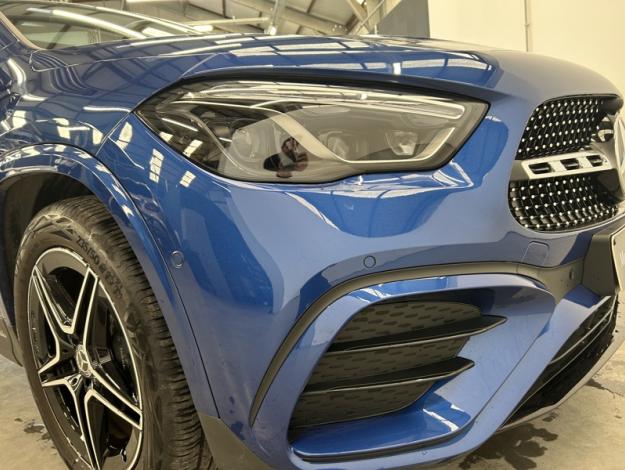 MERCEDES-BENZ GLA 180 AMG Line  