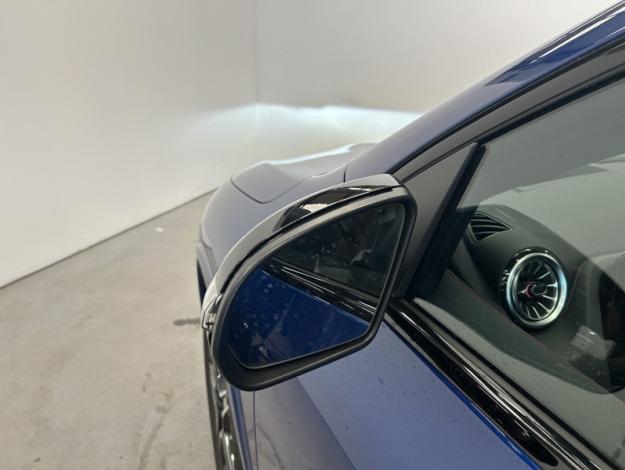 MERCEDES-BENZ GLA 180 AMG Line  