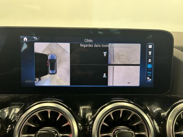 MERCEDES-BENZ GLA 180 AMG Line  
