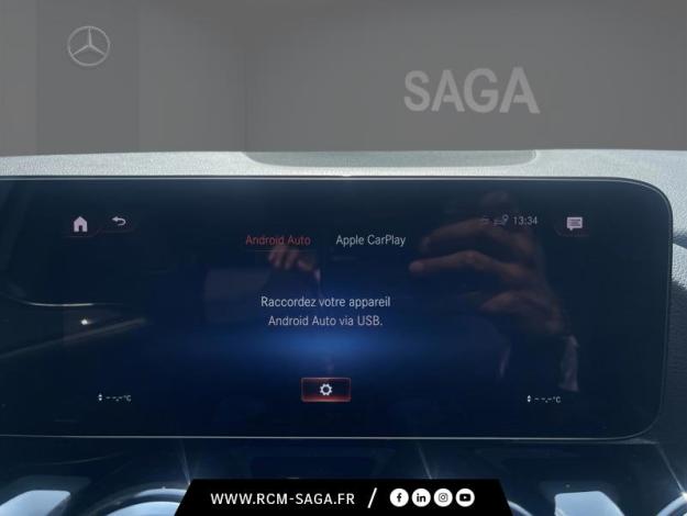 MERCEDES-BENZ GLA 200 d AMG Line  