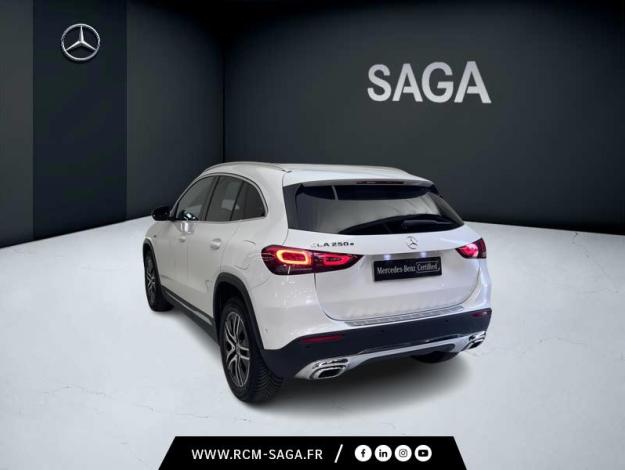 MERCEDES-BENZ GLA 250 e Progressive Line  