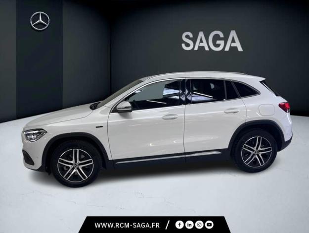 MERCEDES-BENZ GLA 250 e Progressive Line  