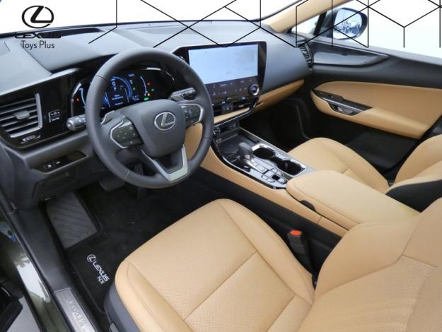 LEXUS NX 450H+ 4WD Luxe Pack Design  