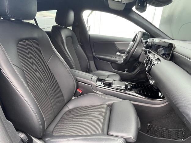 MERCEDES-BENZ CLA Shooting Brake CLA 180 d Shooting Brake Business Line  