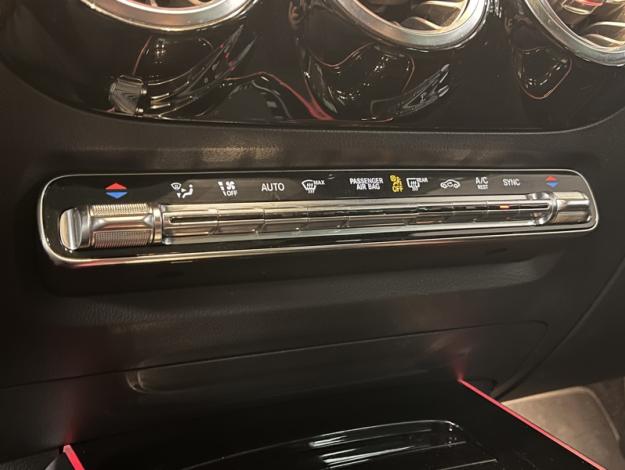 MERCEDES-BENZ Classe B 180 d AMG Line Edition  