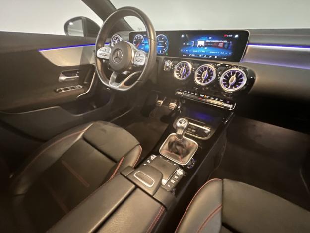 MERCEDES-BENZ CLA Shooting Brake CLA 180 d Shooting Brake AMG Line AMG Line 