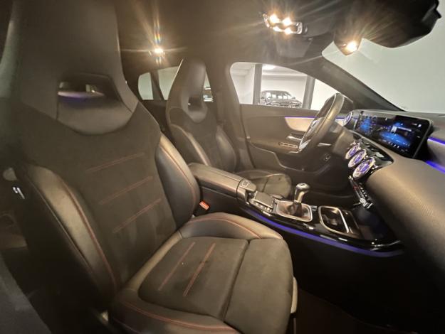 MERCEDES-BENZ CLA Shooting Brake CLA 180 d Shooting Brake AMG Line AMG Line 