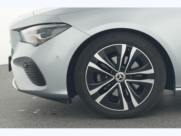 MERCEDES-BENZ CLA-Klasse CLA 180 Shooting Brake Luxury Line