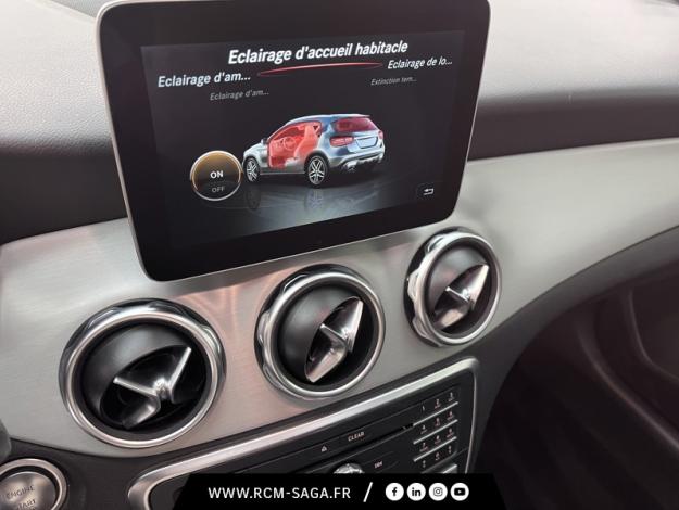 MERCEDES-BENZ GLA 220 d 4MATIC Fascination  